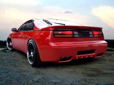 Nissan 300ZX Bara Spate M-Style