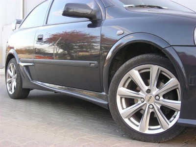 Opel Astra G Lost Side Skirts