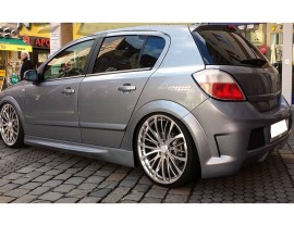 Opel Astra H Thor Side Skirts